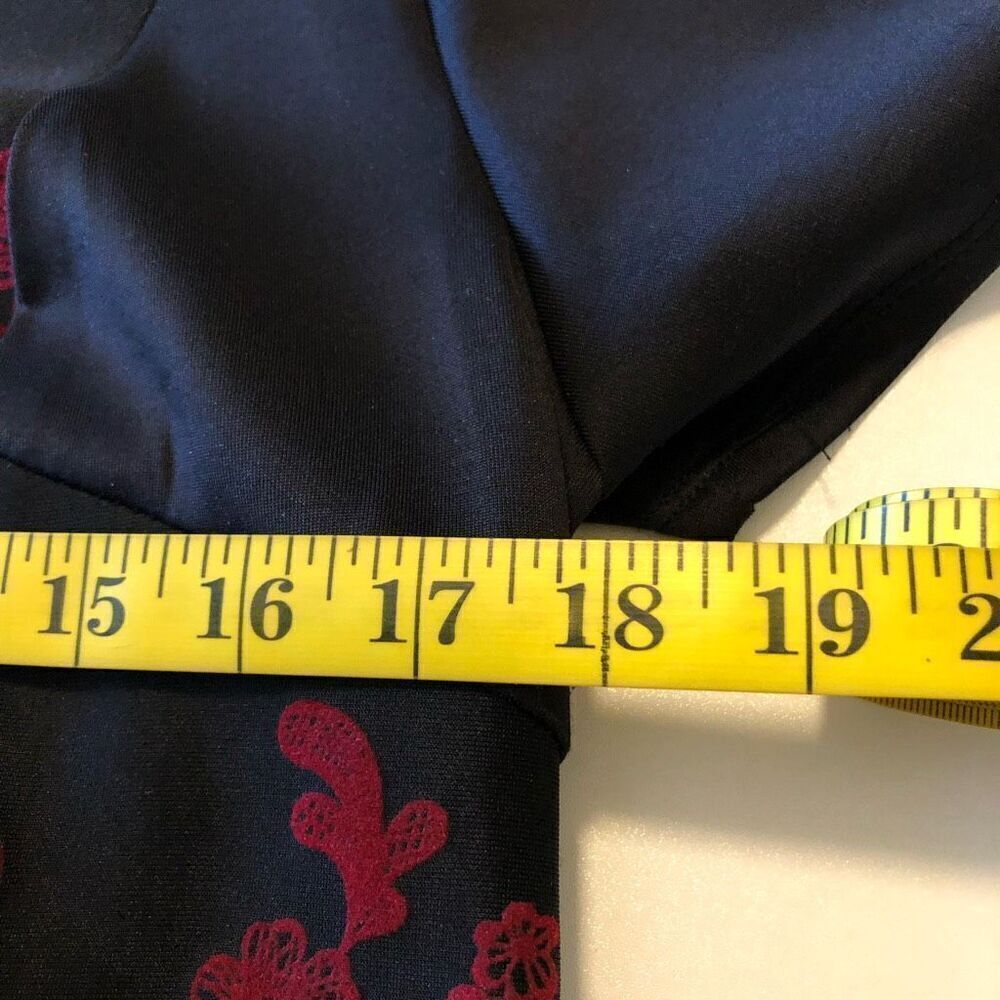 Halo Black With Red Velvet Flocking Sheath Dress Sz M Career Date Night - Picture 10 of 13